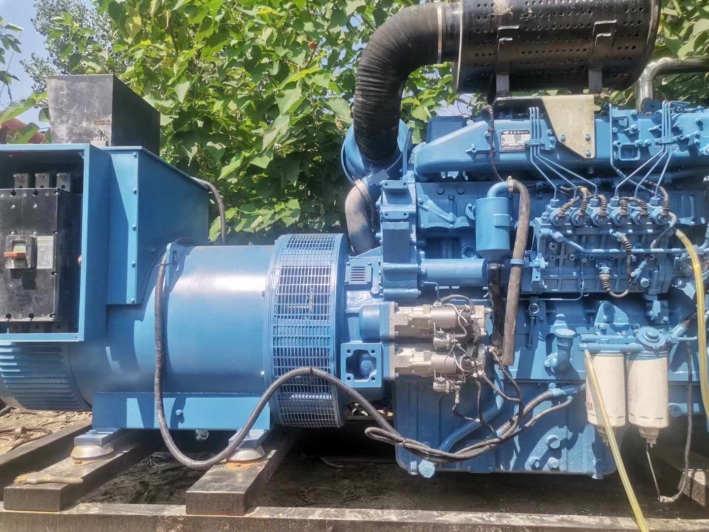 南口街道详细说明降低 800kW 柴油发电机输出电流波动的方法
