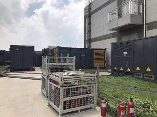 南口街道除了定期检查，还有哪些方法可以及时发现接触式转速表探头的磨损？