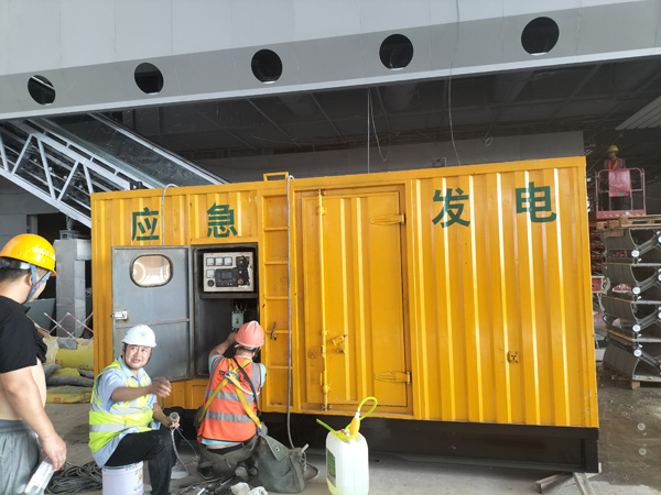 南口街道怎样判断空气滤清器是否需要更换？
